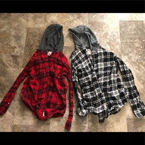 Size Medium American Eagle Flannel Shirts